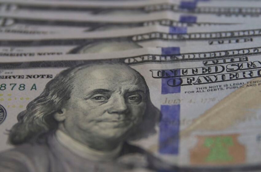  Dólar tem leve alta e sobe para R$ 5,30 após decisões do STF