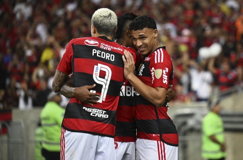  Veja os melhores momentos de Flamengo 4 x 0 Aucas pela Libertadores