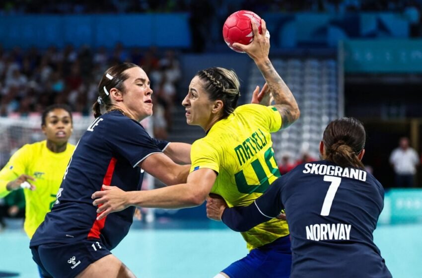  Veja galeria de fotos do duelo entre Brasil e Noruega pelas quartas de final do handebol nas Olímpiadas