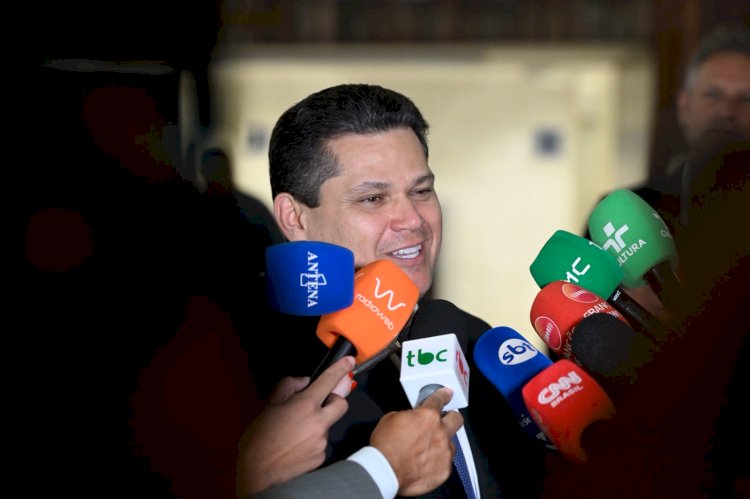 Alcolumbre pauta fim da jornada 6x1 no Senado e ressalta benefícios para o trabalhador