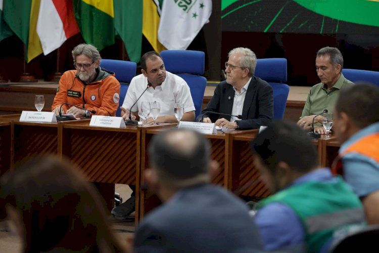 Governo do Amazonas e Governo Federal discutem combate às queimadas no estado