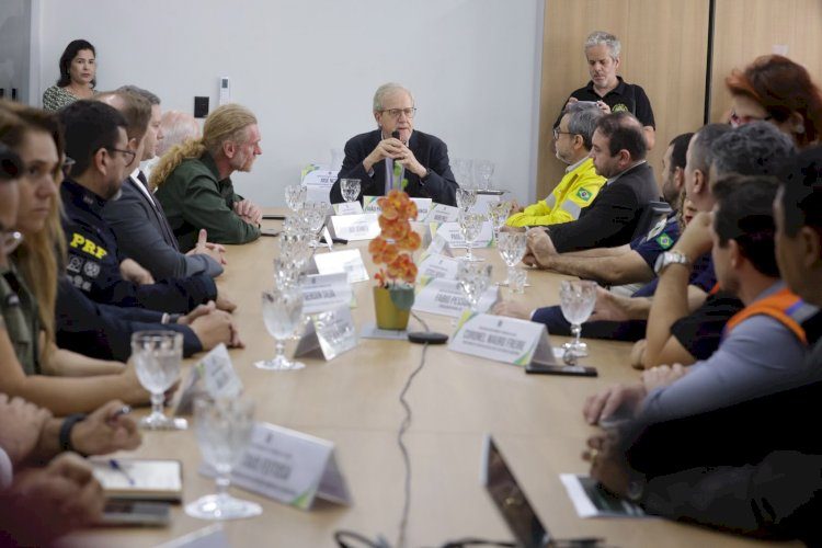 Governo do Amazonas e Ministério do Meio Ambiente apresentam resultados das ações de combate às queimadas