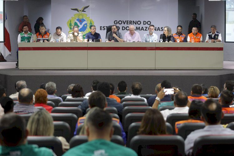 Governo do Amazonas reúne prefeitos e reforça articulação para combater queimadas e enfrentar a estiagem