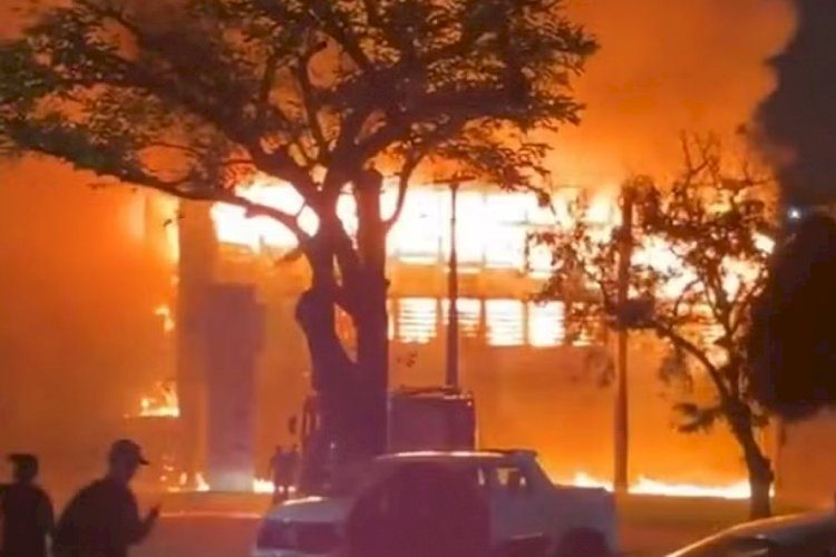 Incêndio na UFPE causou 'grandes danos' em prédio que abriga laboratórios, e pesquisas foram afetadas, diz universidade