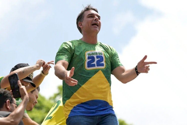 ONU analisa denúncia sobre milícias no Rio com menção a Flávio Bolsonaro e caso Ana Clara