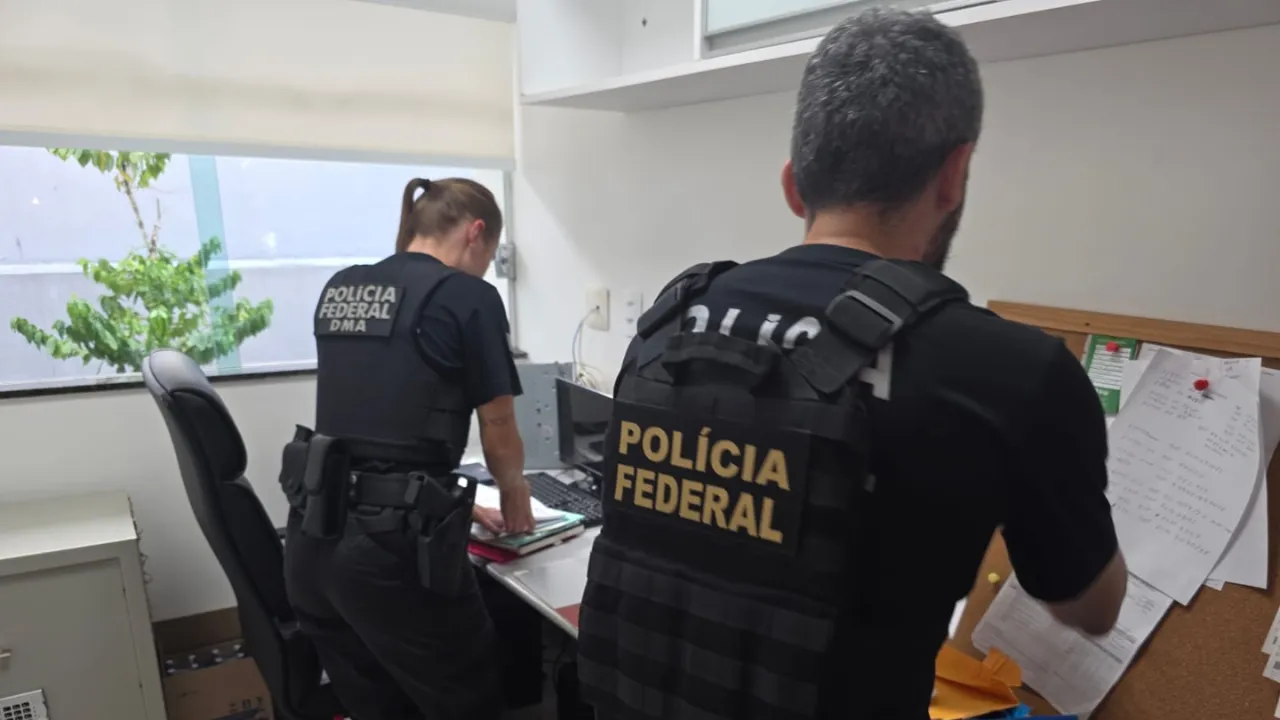 Operação da polícia Federal desarticula rede de apoio logístico ao garimpo ilegal no Amazonas