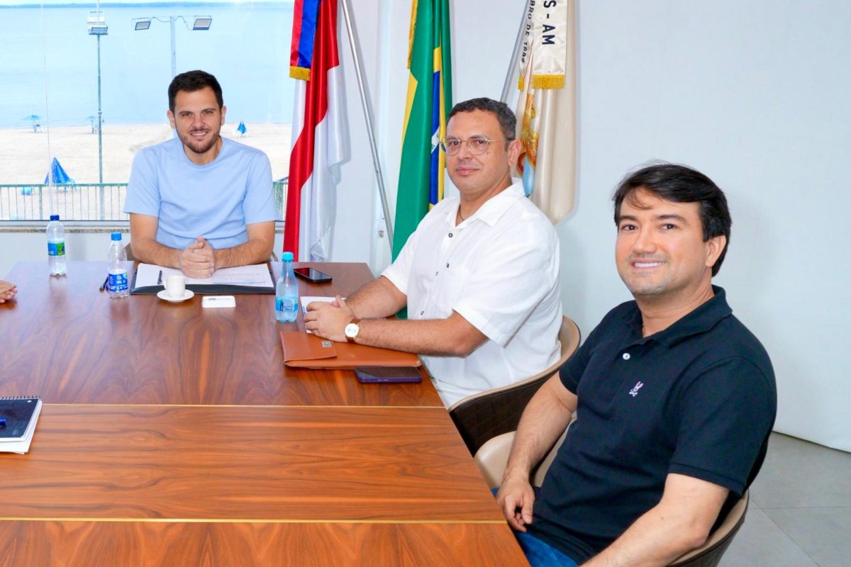 Prefeito Renato Junior nomeia Jender Lobato na presidência da ManausCult e Márcio Braz assume a vice-presidência
