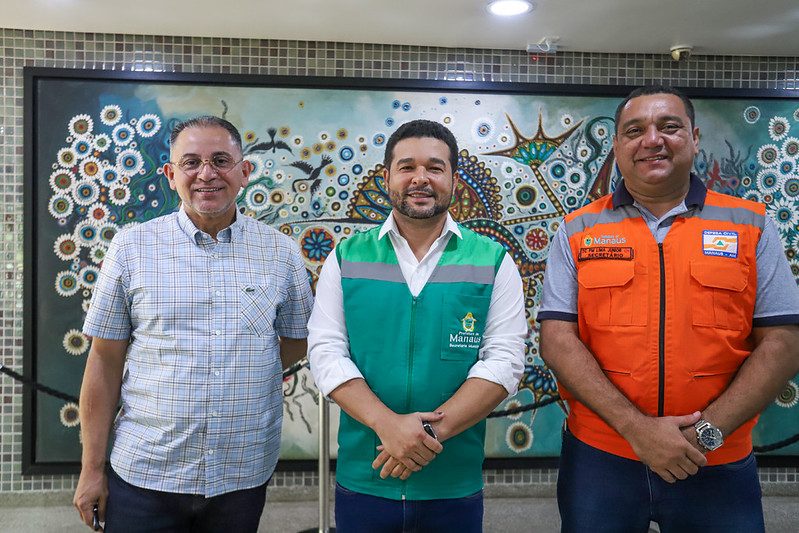 Prefeitura de Manaus participa de articulação entre municípios do Amazonas para fortalecer ações integradas de combate às queimadas