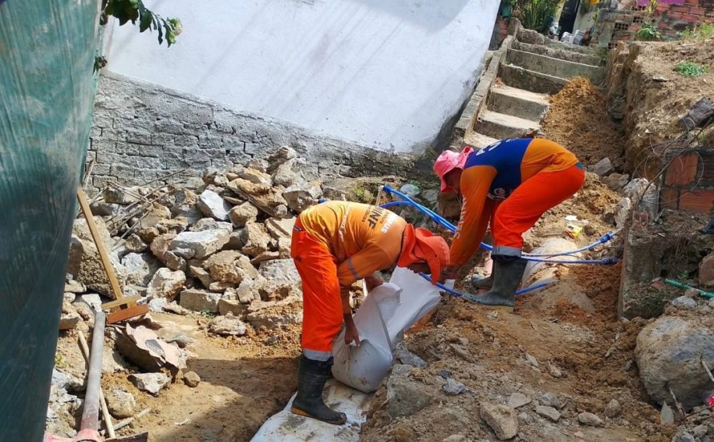 Prefeitura de Manaus reforça drenagem no São Francisco e melhora escoamento das águas